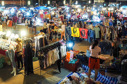 10 ข้อควรรู้ หัดขายของตลาดนัด อ่านจบ-คบได้-ขายรวย!