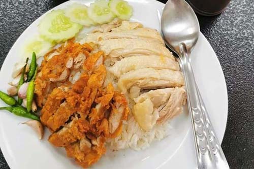 แฟรนไชส์จักรพรรดิ์ข้าวมันไก่