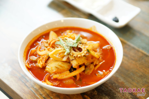 แกงกิมจิ Kimchi Jjigae