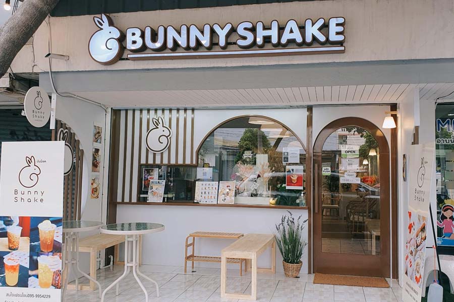 แฟรนไชส์ Bunny Shake Cafe สาขาบางแสน