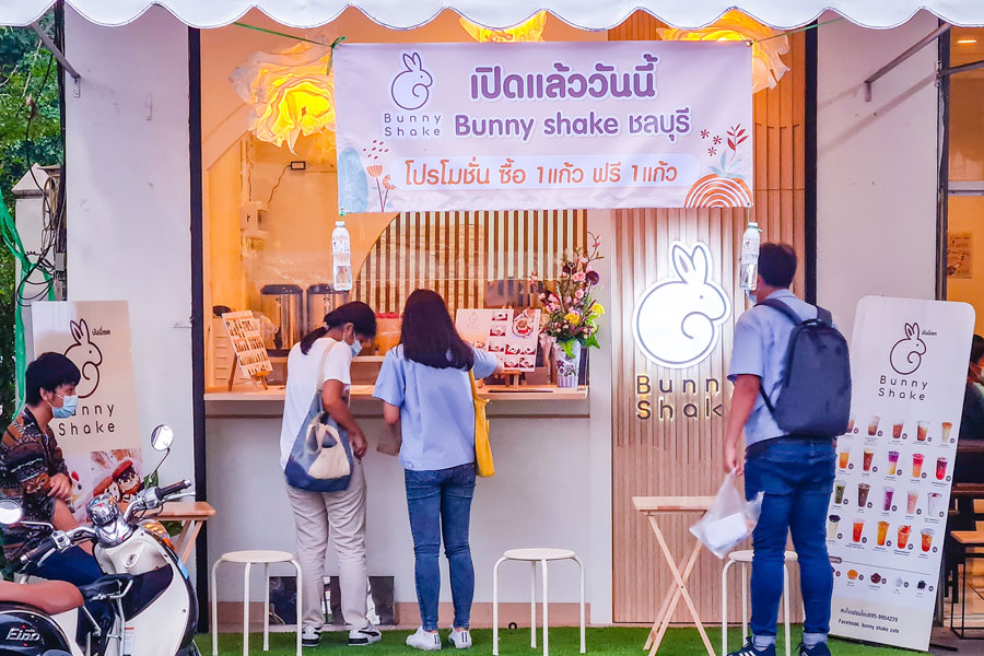 แฟรนไชส์ Bunny Shake Cafe สาขาลุมพินี เมืองชลบุรี