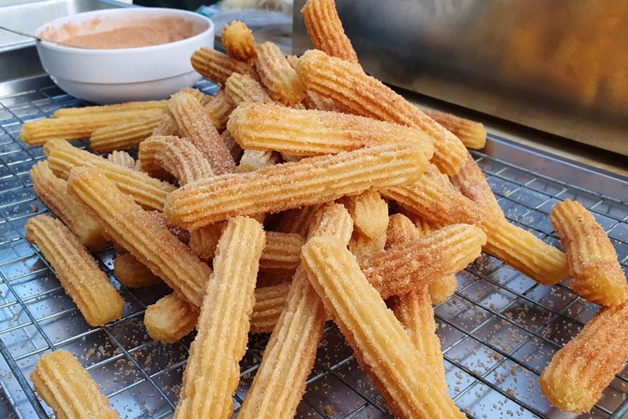 หลิงฮุ่ยชูโรส ปาท่องโก๋สเปน Lhinghuii's Churros