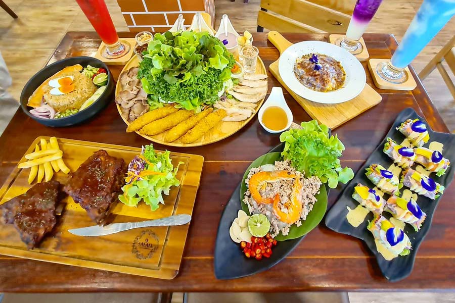 9 SALADs ร้านอาหารนายน์สลัด