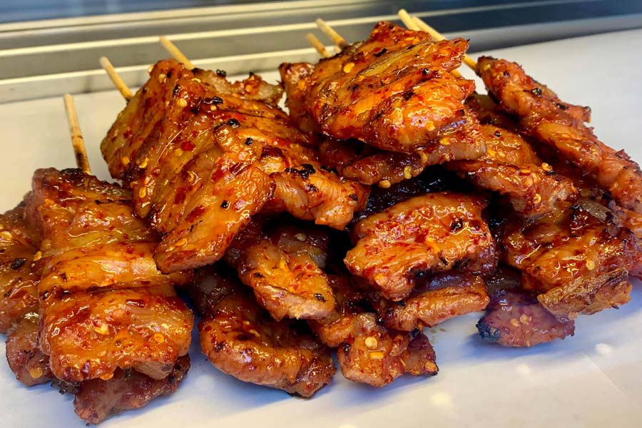 มหาศาล หมูย่างรสเด็ด เผ็ดไฟลุก