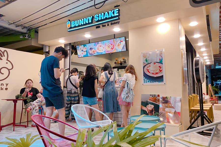 Bunny Shake Cafe แฟรนไชส์เครื่องดื่มชานมไต้หวัน และขนมซูแฟล่แพนเค้ก