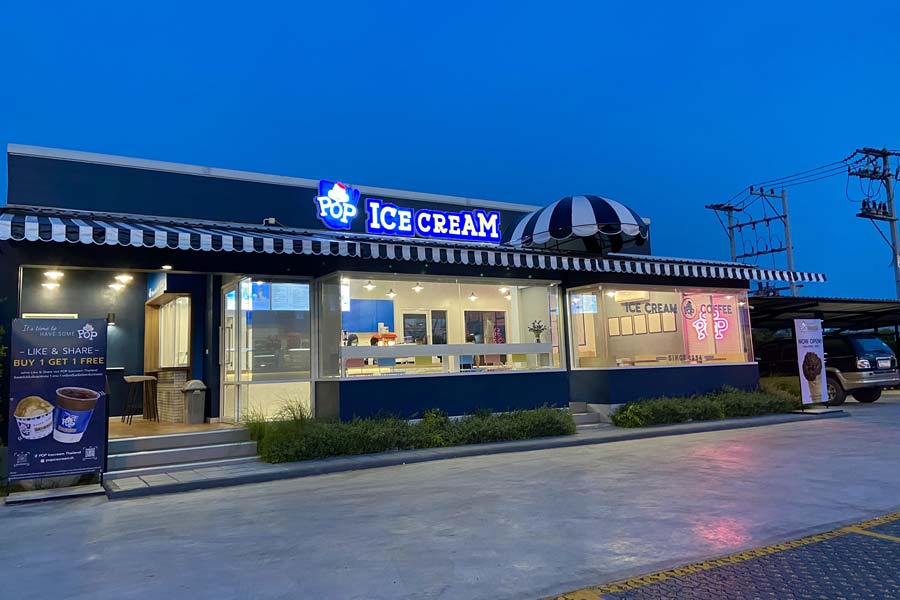 POP ICE CREAM ร้านไอศกรีม กาแฟสด นมสด และป็อปคอร์นรสเนยสด