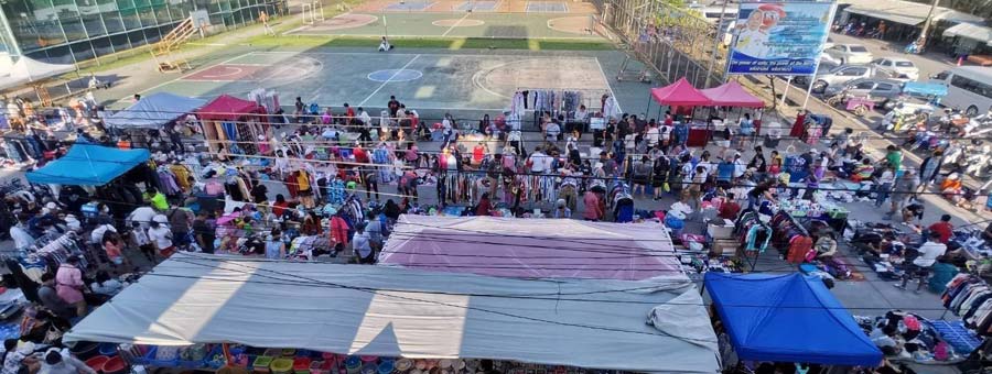 ตลาดนัดแฟลตทหารเรือบางนา ตลาดนัดเช้า และเย็น เพื่อคนทำมาหากิน